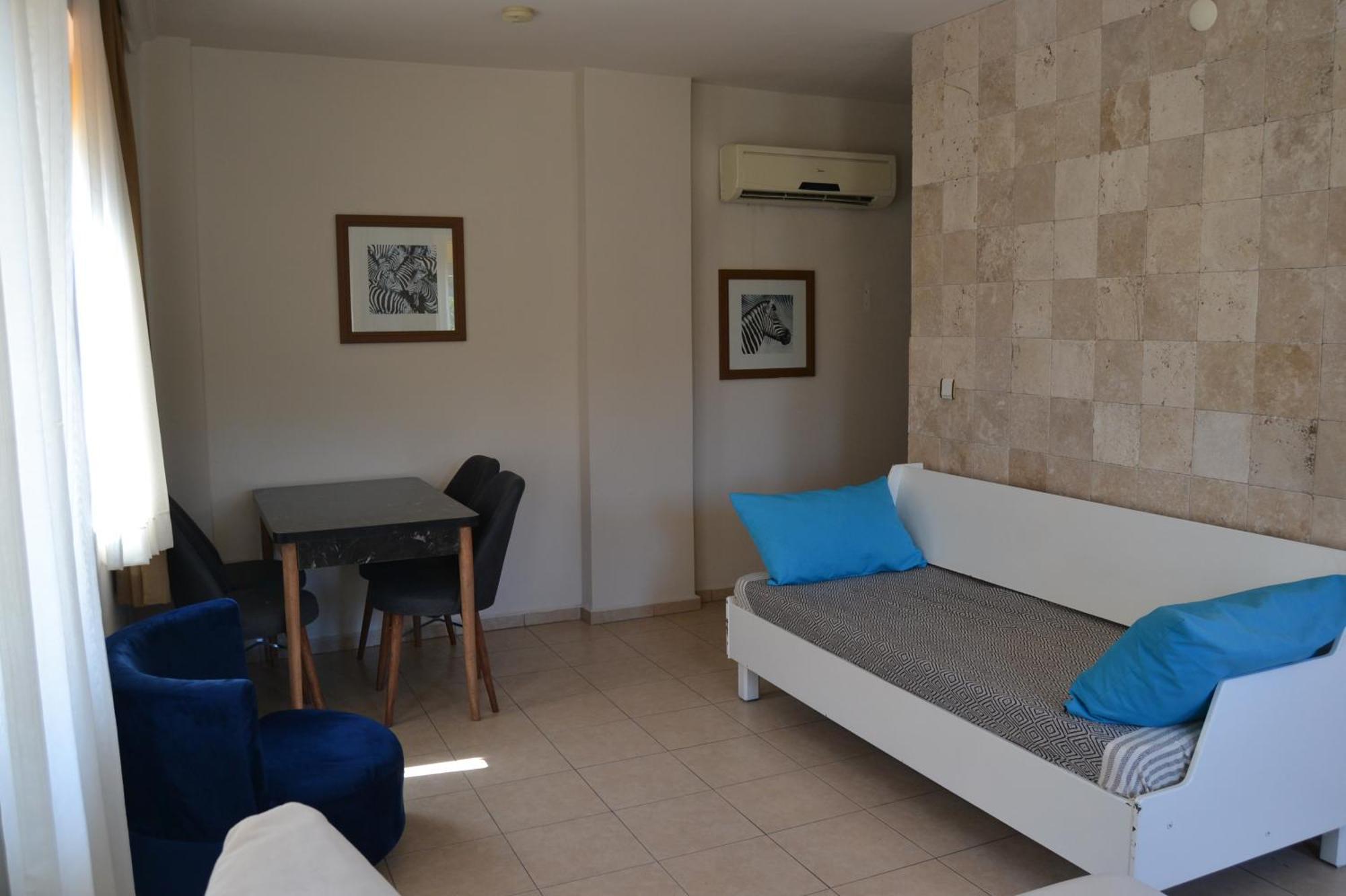 Aparthotel Safari Suit 2024-3